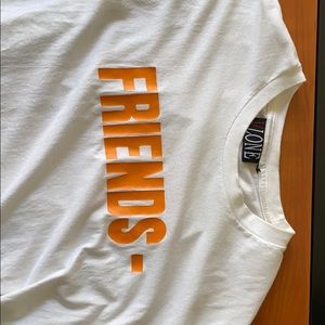 V-lone Friends shirt